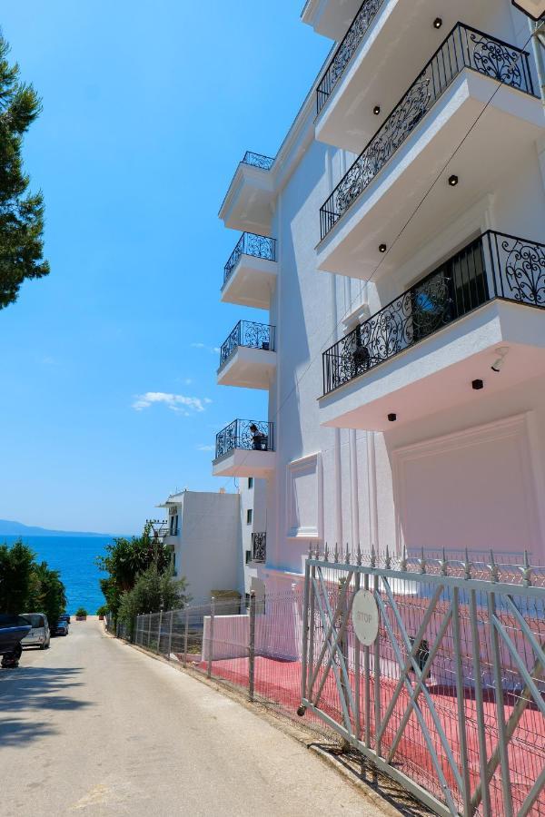 Seawave Hotel Sarandë Buitenkant foto